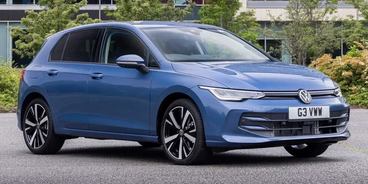 2024 Volkswagen 2024-volkswagen-golf main image