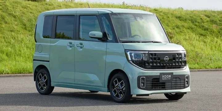 2025 Nissan 2025-nissan-roox-2025 main image