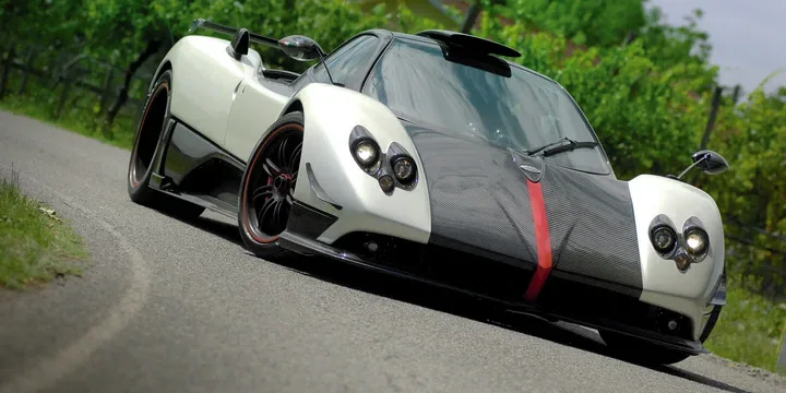 2009 Pagani Zonda exterior main image