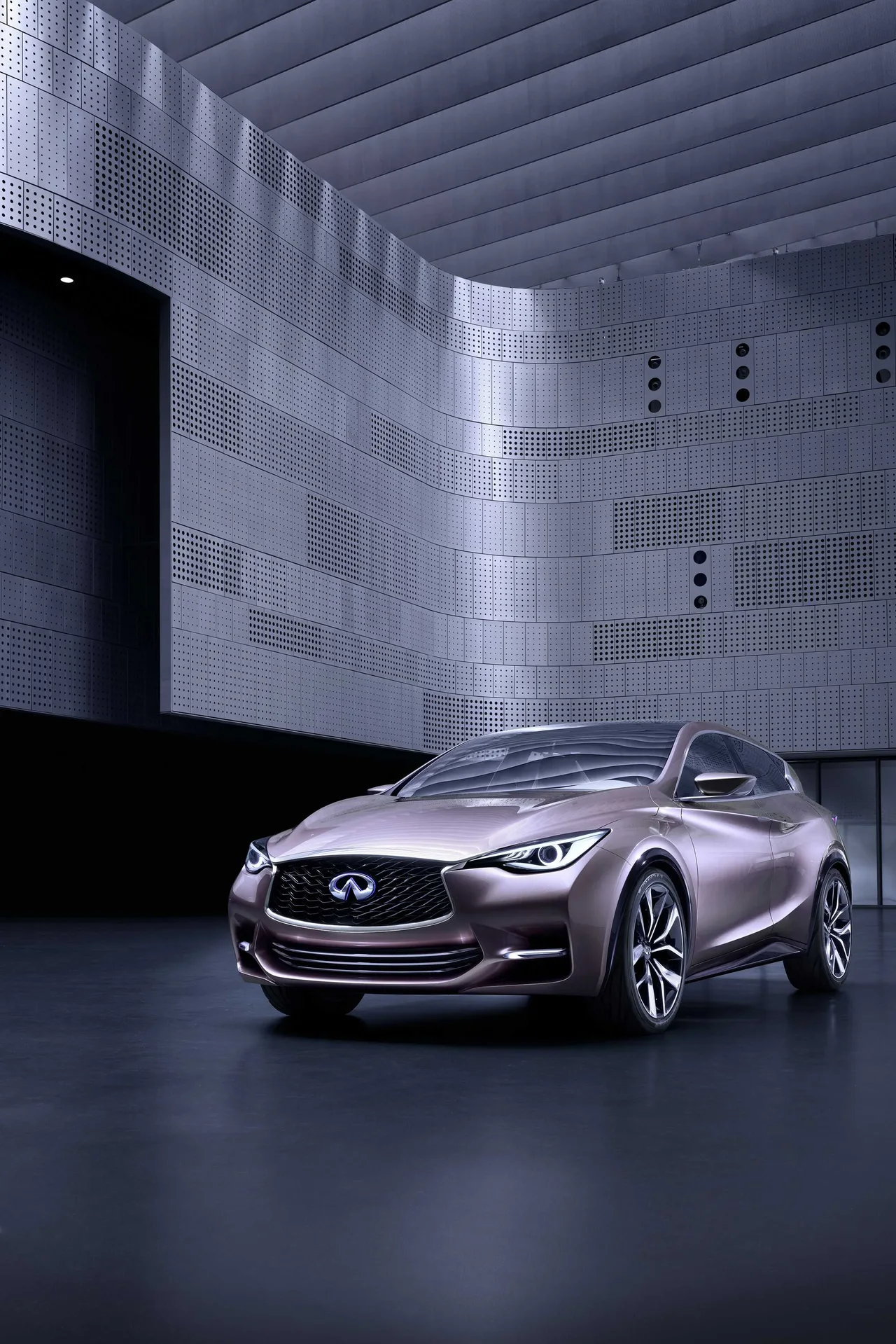 Exterior 4