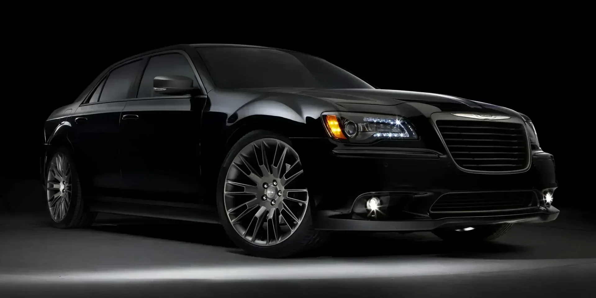 2015 Chrysler 300C photo 1