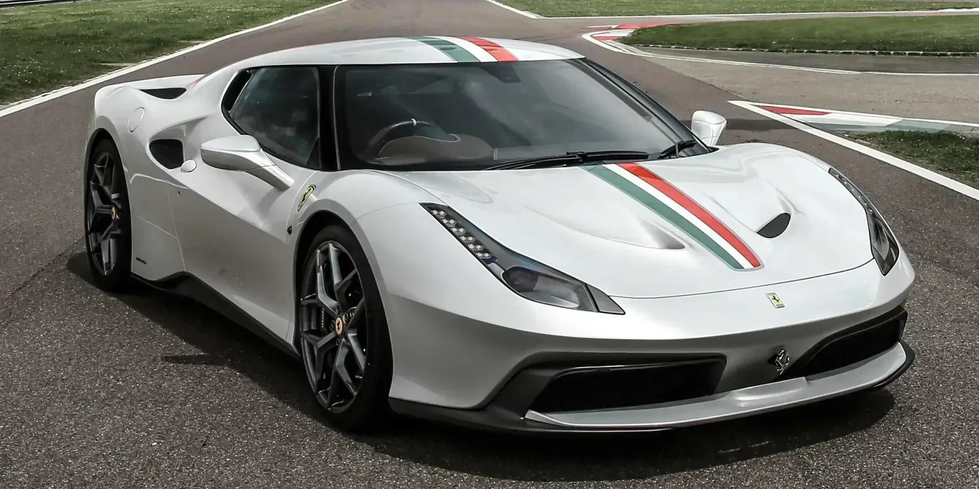 2016 Ferrari 458 MM Speciale photo 1