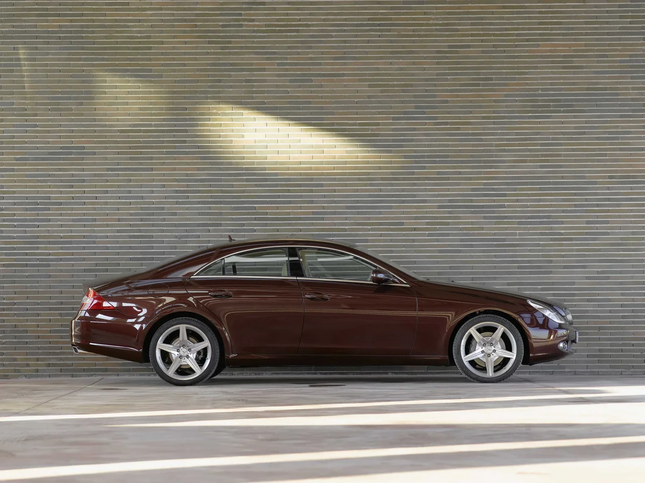 Exterior 2