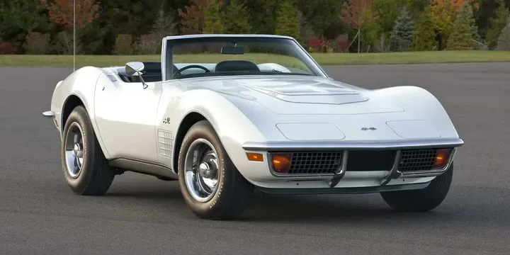 1972 Chevrolet 1972-chevrolet-corvette-stingray-convertible-57-v8-manual main image