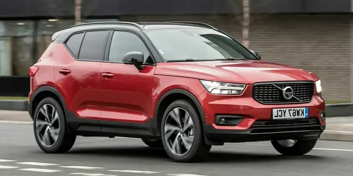 2018 Volvo 2018-volvo-xc40-d4-awd-geartronic-8-speed main image