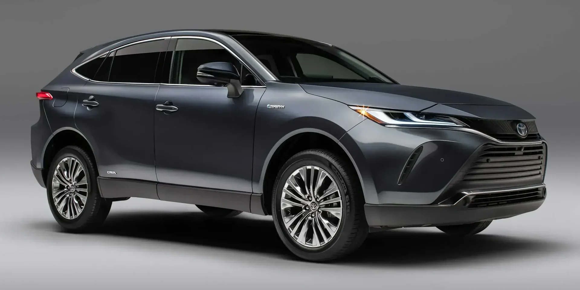 2022 Toyota Venza Hybrid AWD photo 1