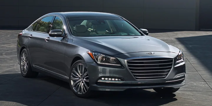 2015 Hyundai Genesis exterior main image