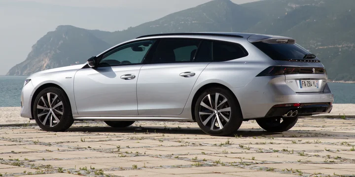 2018 Peugeot 508 SW exterior main image