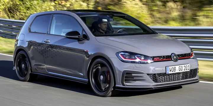 2019 Volkswagen 2019-volkswagen-golf-gti-tcr main image