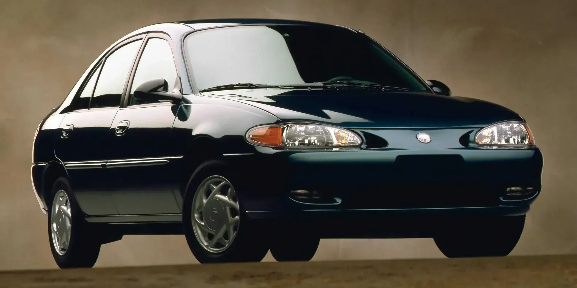 1999 Mercury Tracer photo 1