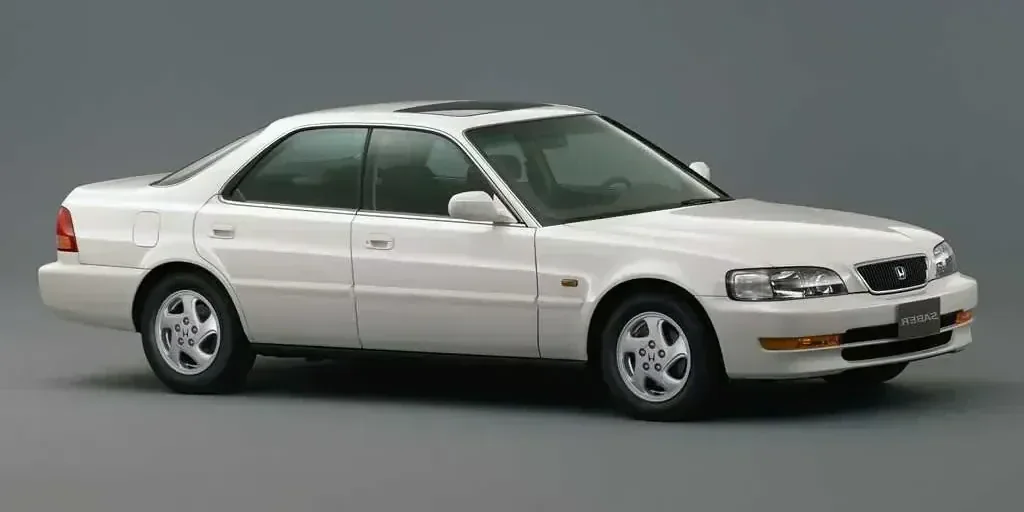 1995 Honda Saber photo 1
