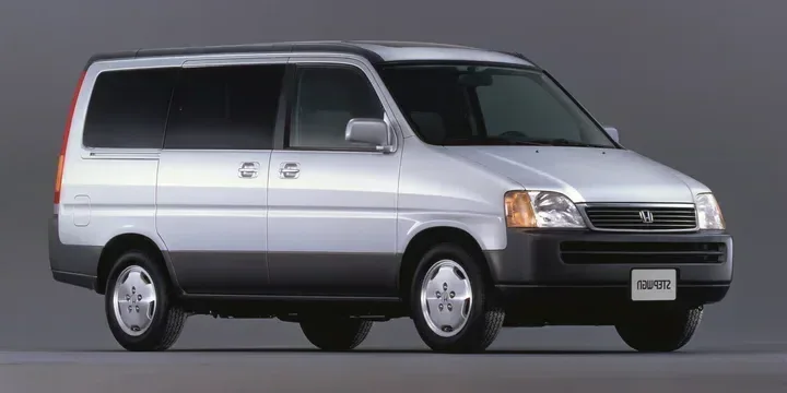 1996 Honda Stepwgn exterior main image