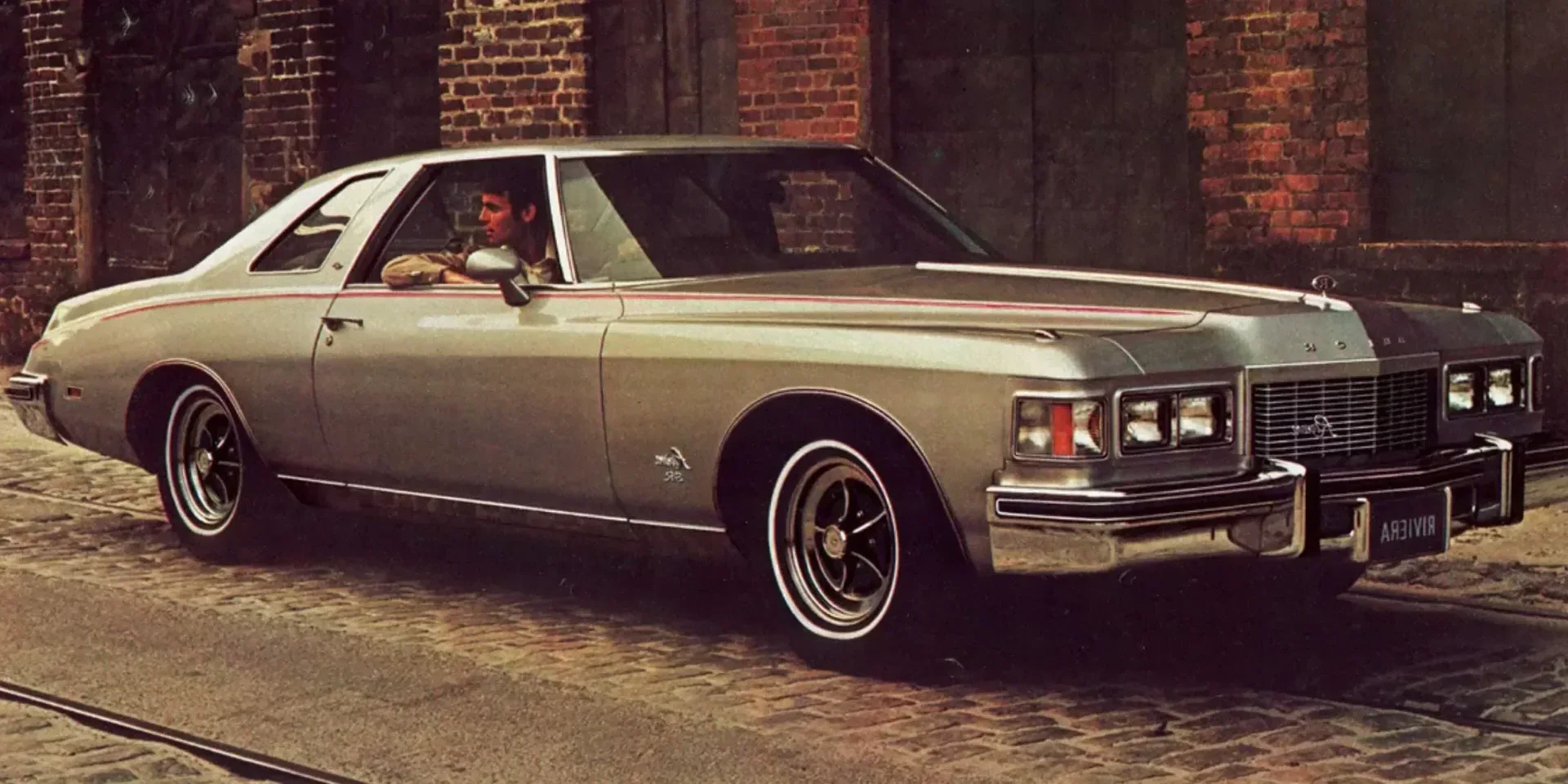 1976 Buick Riviera photo 1
