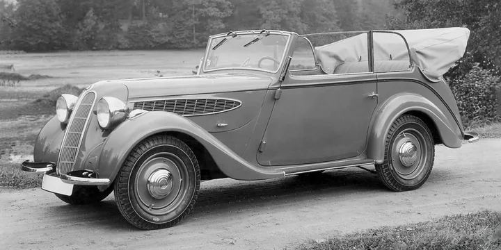 1937 BMW 329 exterior main image