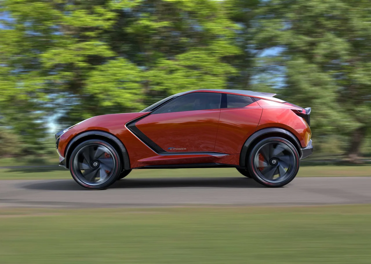 Exterior 3