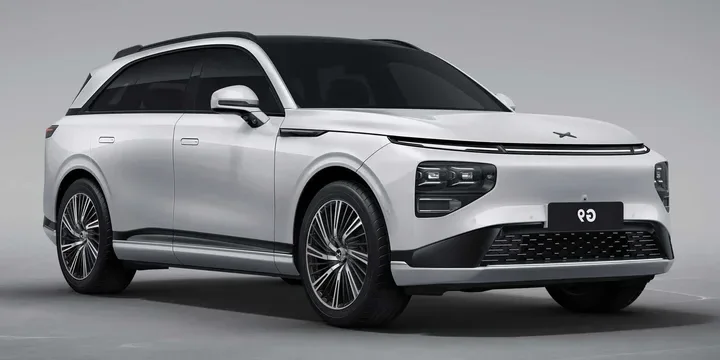 2022 Xpeng 2022-xpeng-g9-performance-single-speed main image