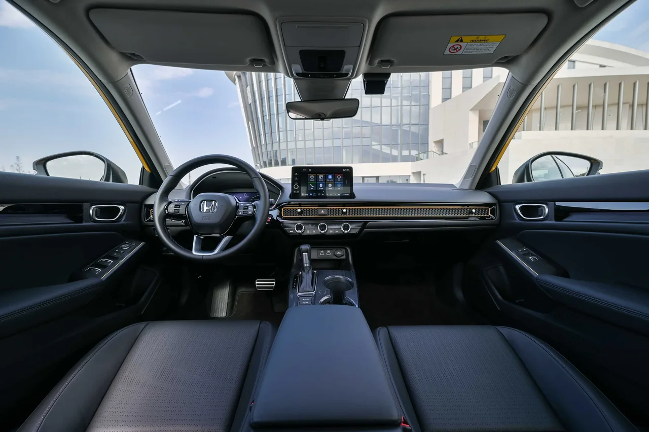 Interior 1