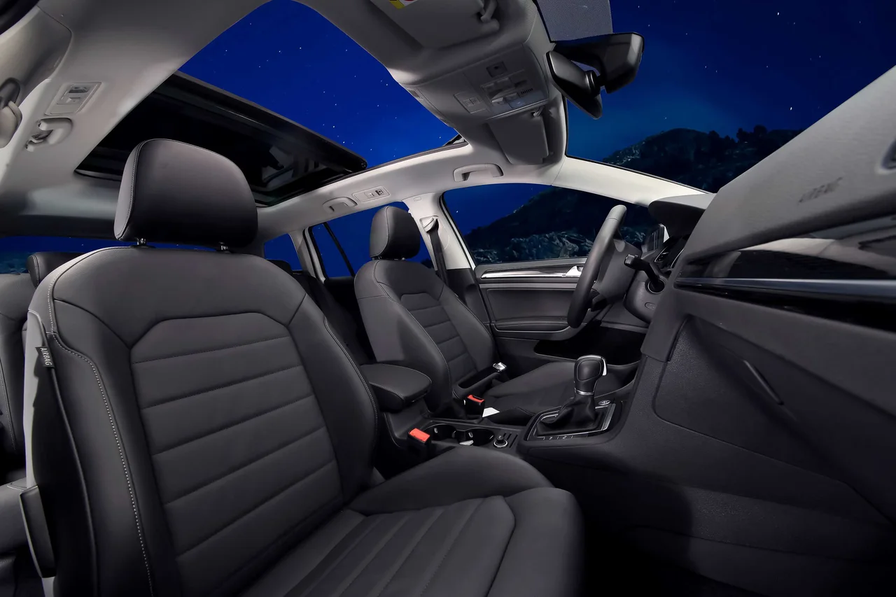 Interior 2