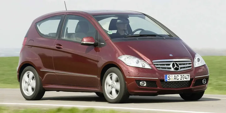 2009 Mercedes-Benz 2009-mercedes-benz-a-class-a-200-cdi-3-door main image
