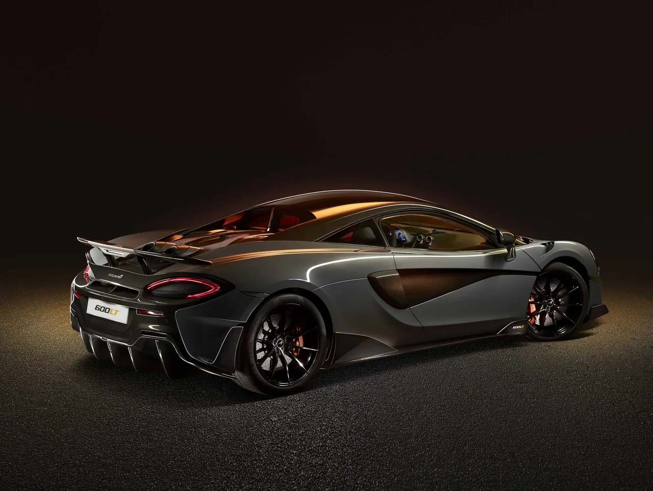 Exterior 3