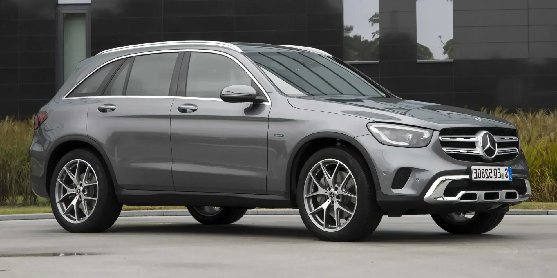2020 Mercedes-Benz GLC photo 1