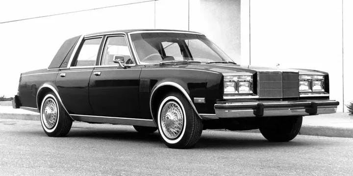 1982 Chrysler 1982-chrysler-new-yorker-52-v8-torqueflite-3-speed main image