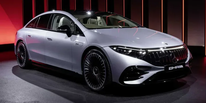 2022 Mercedes-Benz 2022-mercedes-benz-eqs-amg-eqs-53-4matic-dynamic-plus-single-speed main image
