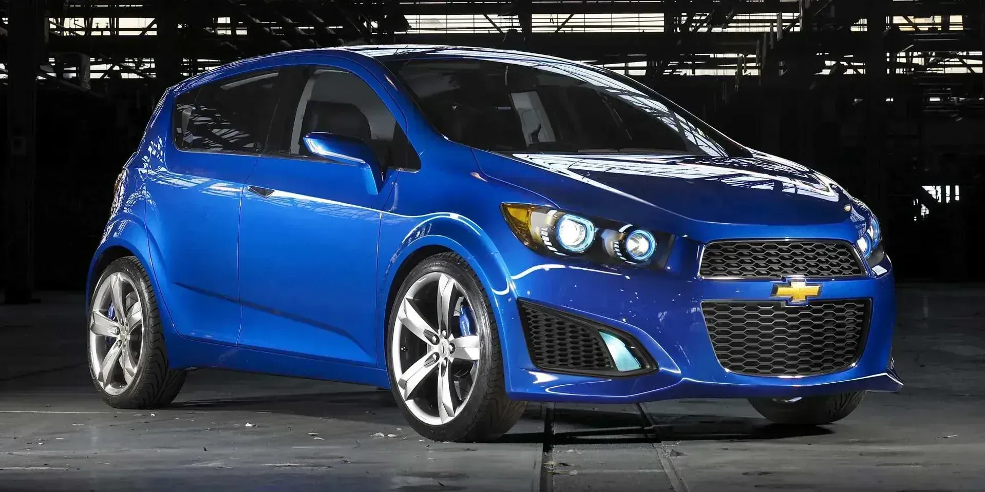 2010 Chevrolet Aveo RS photo 1
