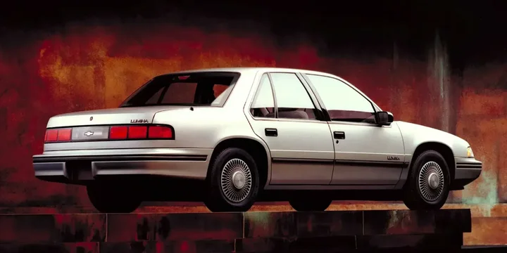 1990 Chevrolet 1990-chevrolet-lumina-sedan-chevrolet-lumina-25-hydra-matic-112hp-1990-3-speed main image
