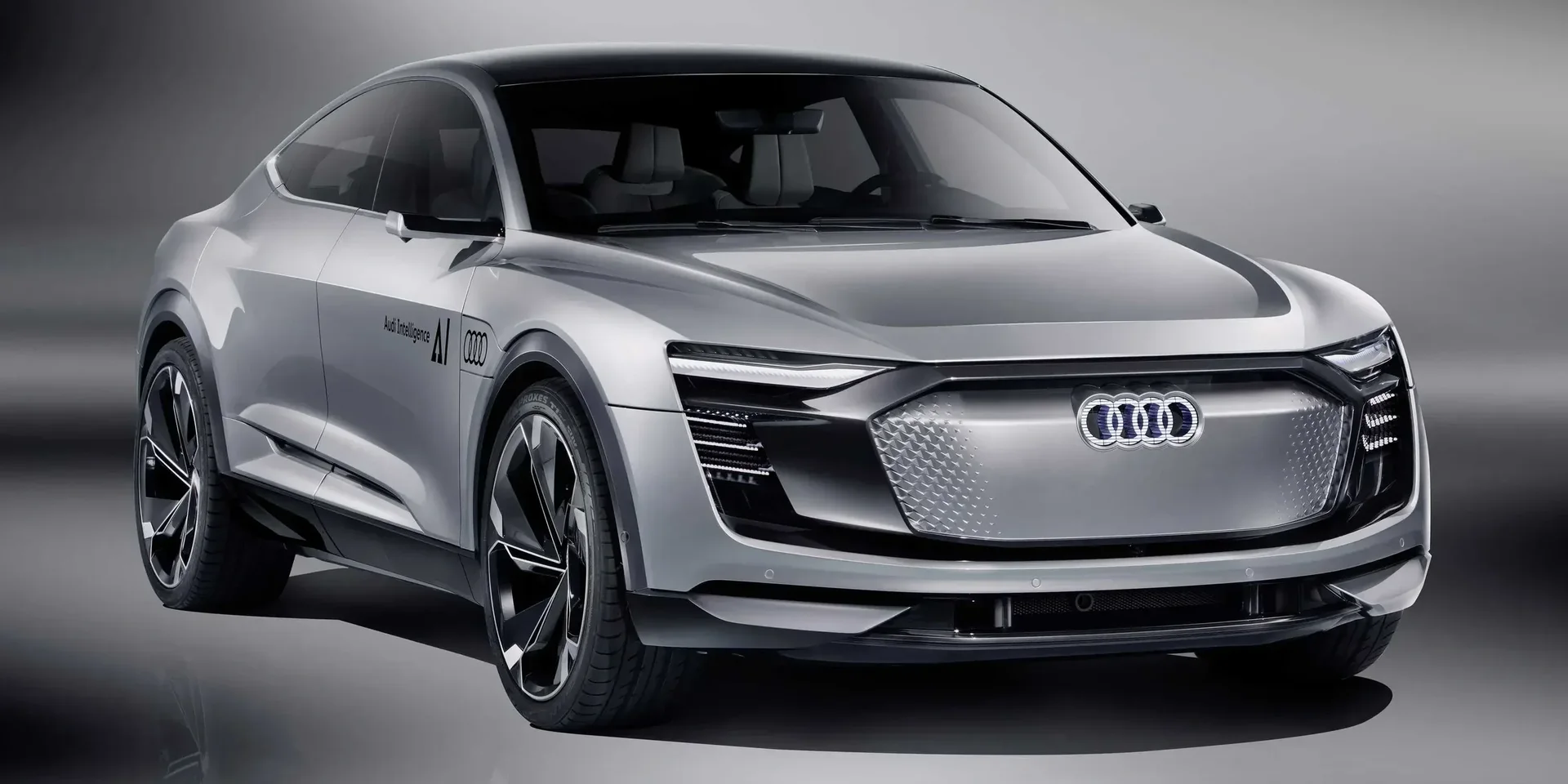 2017 Audi Elaine photo 1