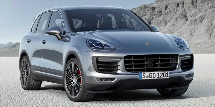 2015 Porsche 2015-porsche-cayenne-turbo main image