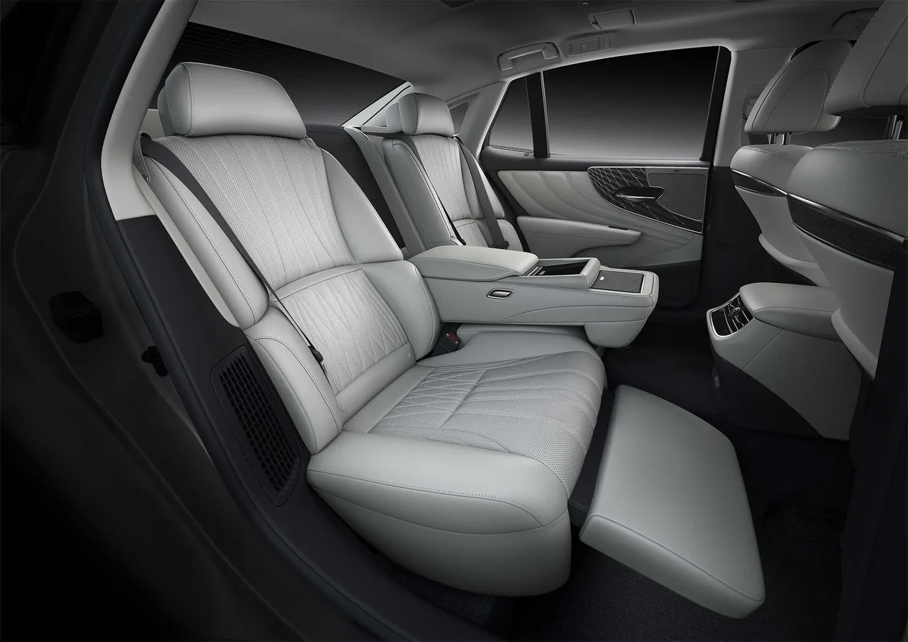 Interior 2