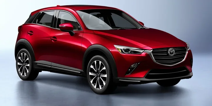 2018 Mazda CX-3 front three-quarter view