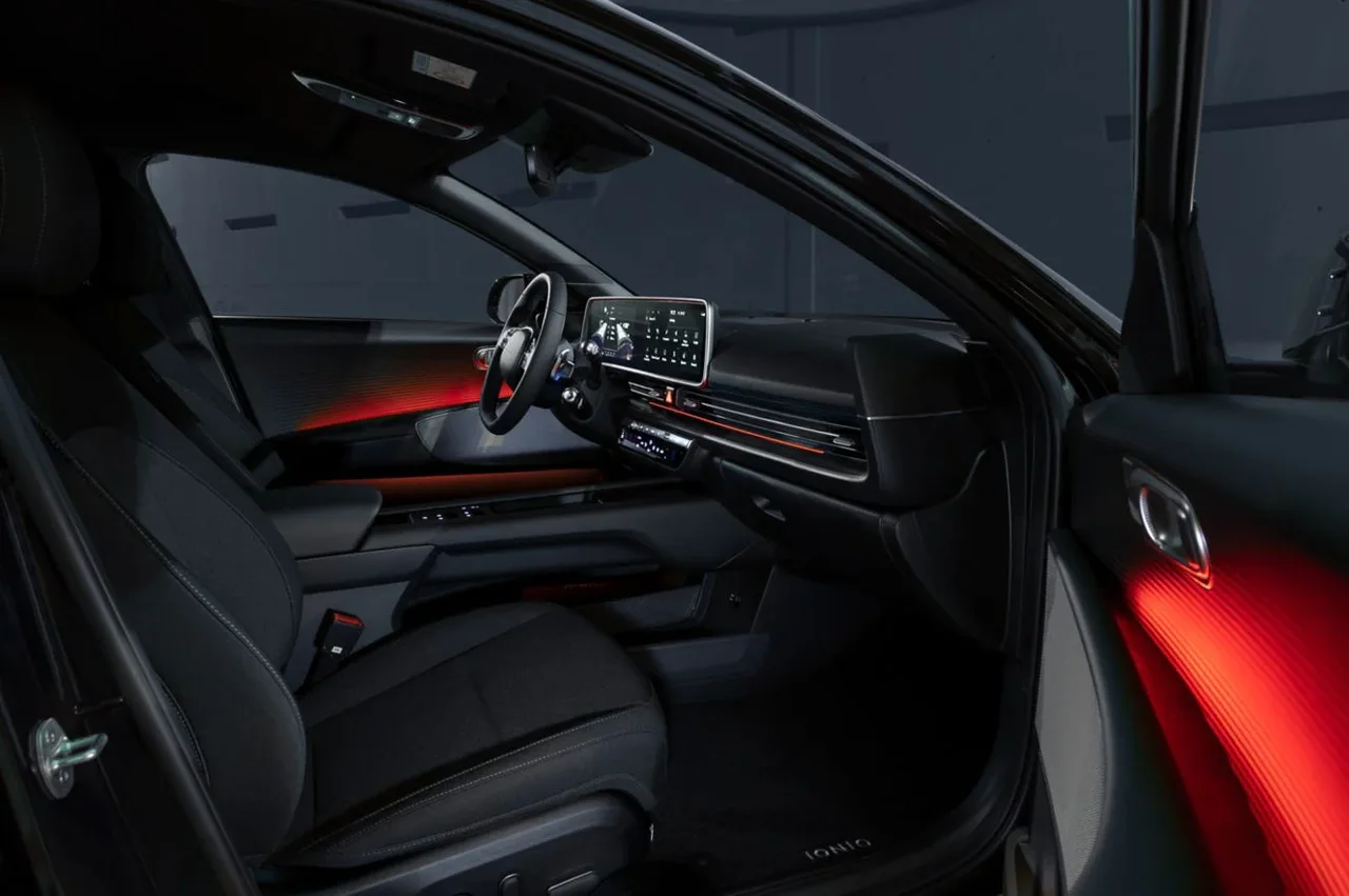 Interior 1