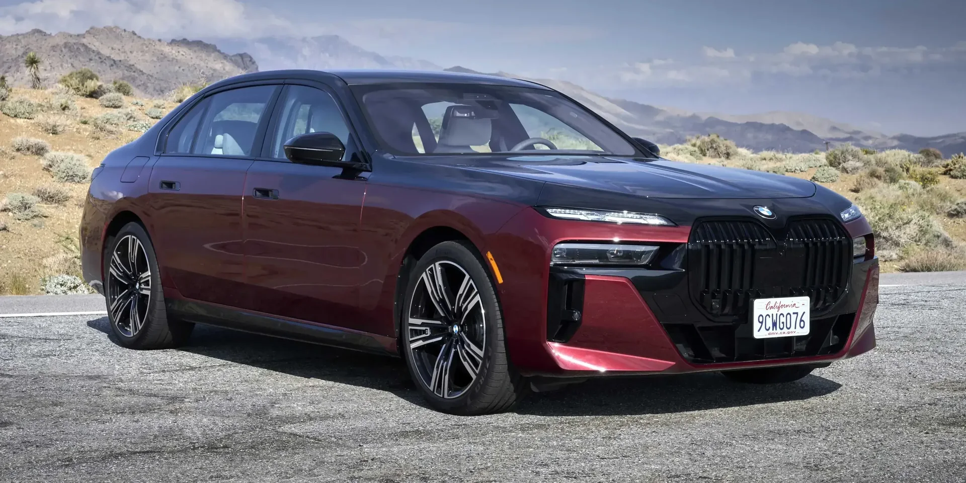 2023 BMW 7 Series photo 1