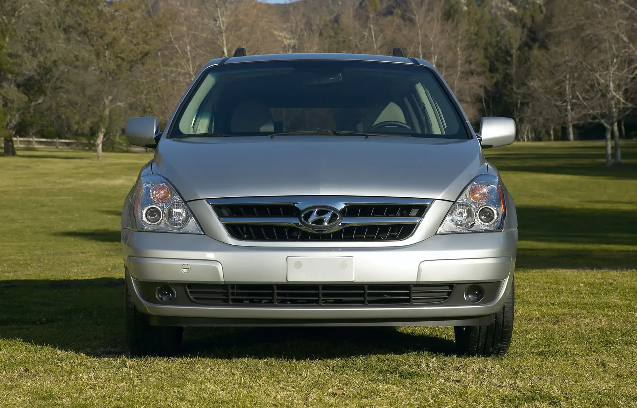 Exterior 4