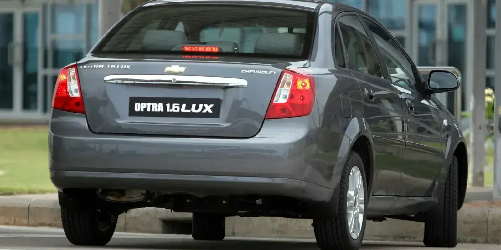 2007 Chevrolet Optra Magnum photo 1