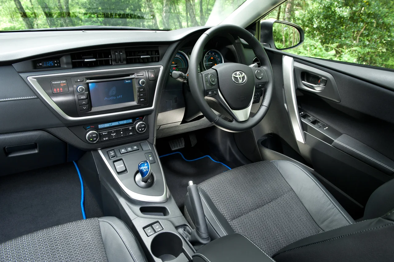 Interior 2