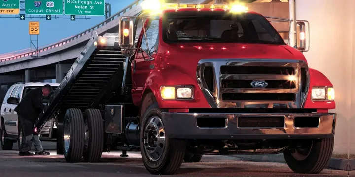2011 Ford 2011-ford-medium-duty-pickup-f-650-regular-cab-67-cummins-automatic-6-speed-365ps main image
