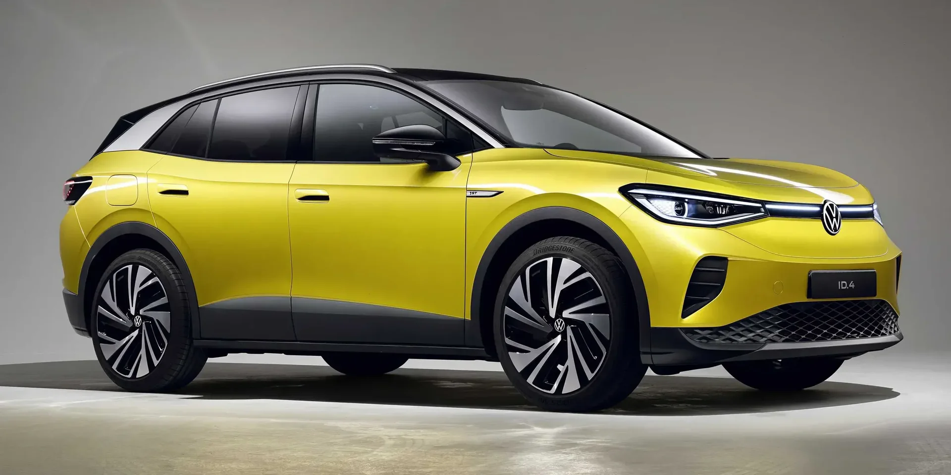 2024 Volkswagen ID.4 Pro Performance photo 1