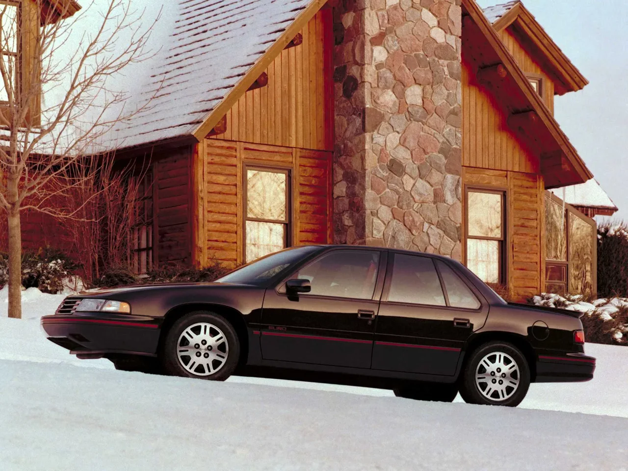 Exterior 5