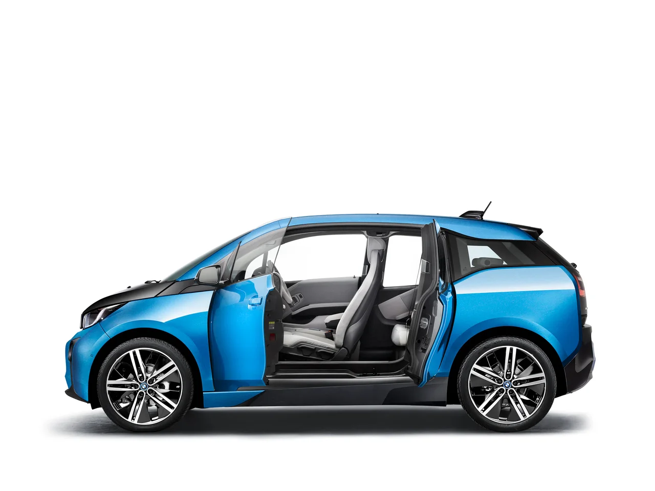 Exterior 6