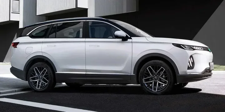 2021 Weltmeister 2021-weltmeister-ex6-plus-500-6-seater-single-speed main image