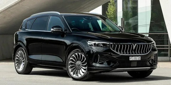 2024 Voyah Free exterior main image