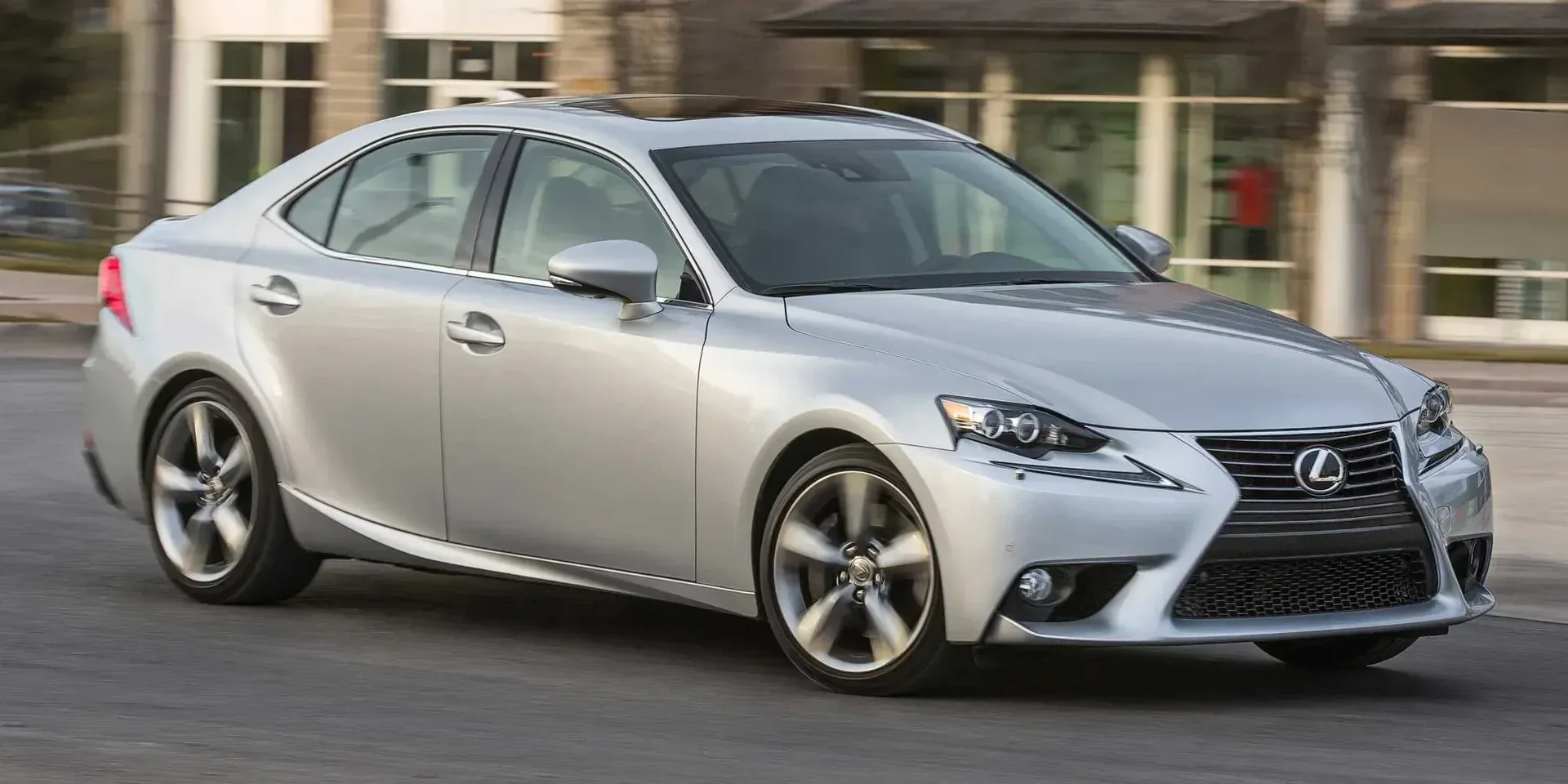 2016 Lexus IS photo 1