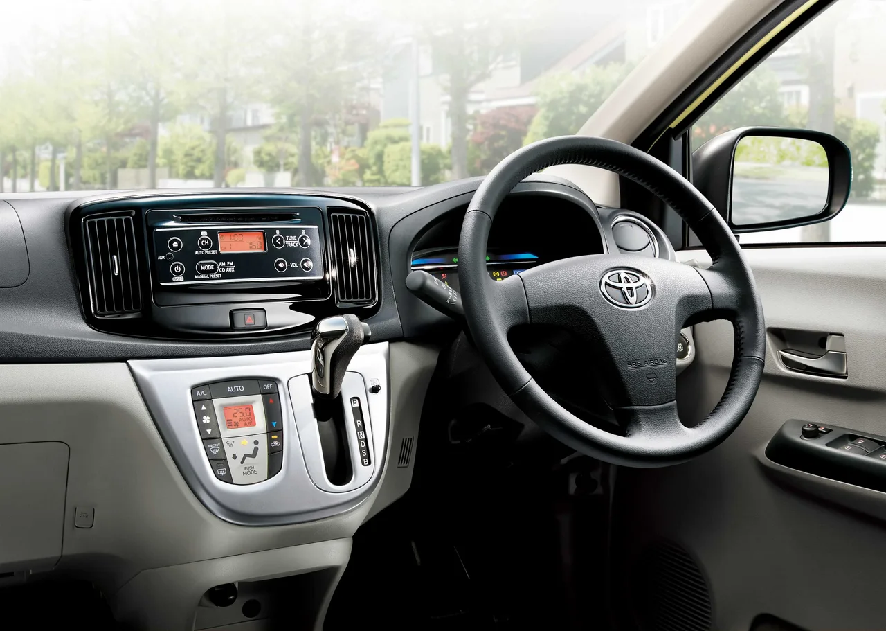 Interior 2