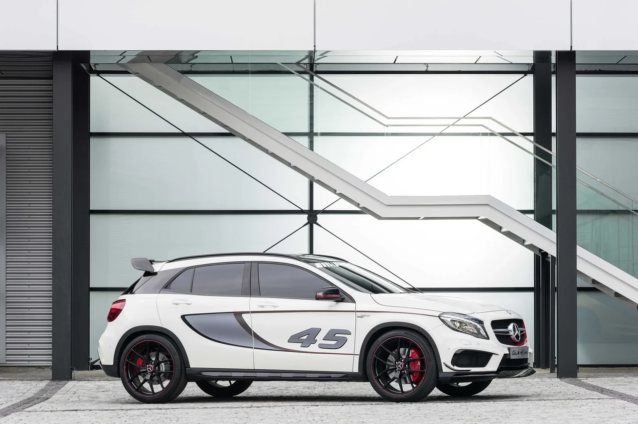 Exterior 4