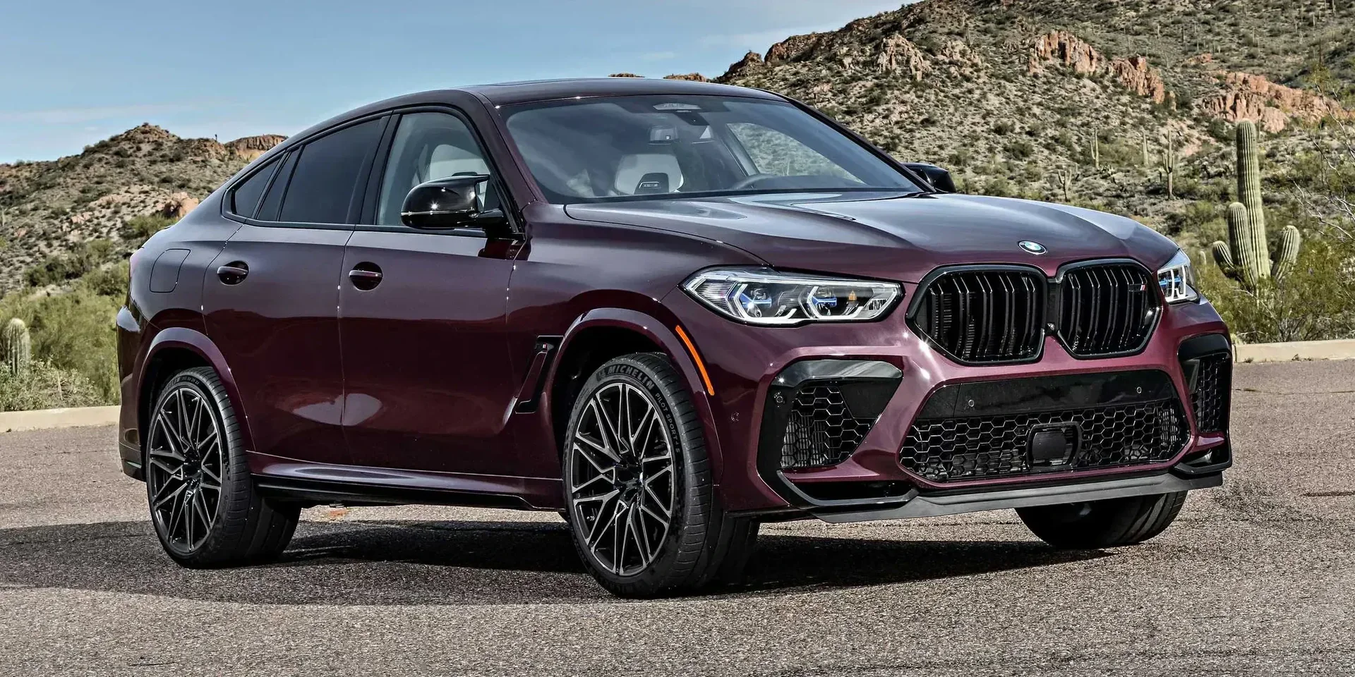 2023 BMW X6 M Competition photo 1