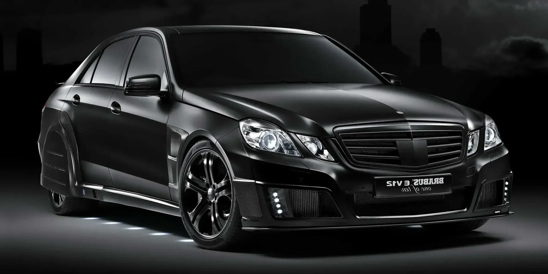 2011 Brabus E-Class photo 1