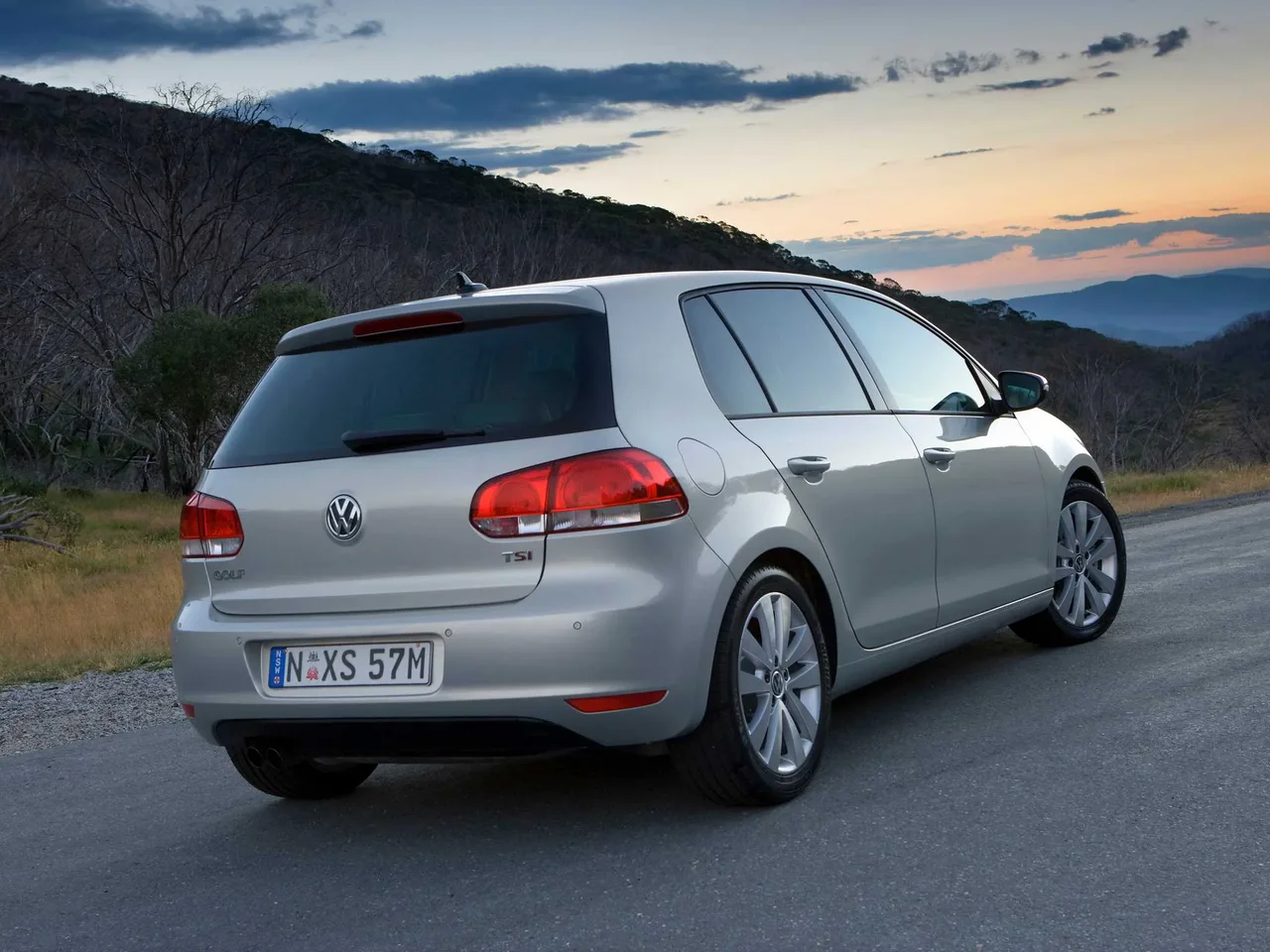 Exterior 8